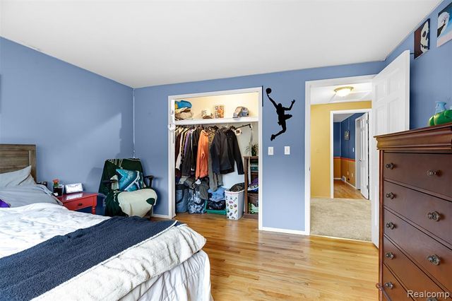 8855 Ferry Road, Grosse Ile, MI 48138