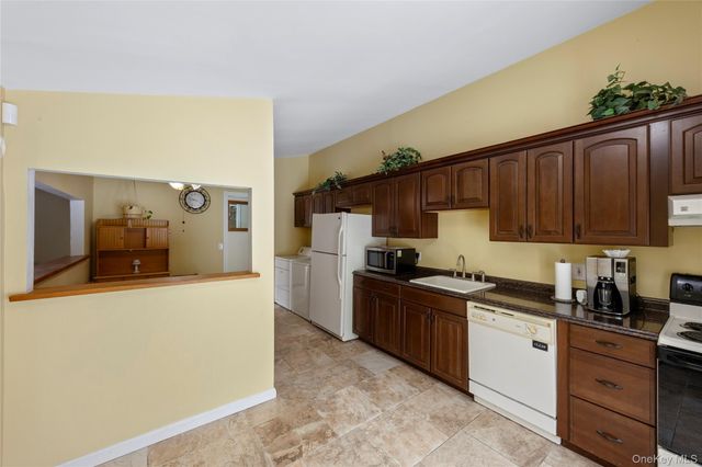 137 Riverside Avenue, Mastic Beach, NY 11951