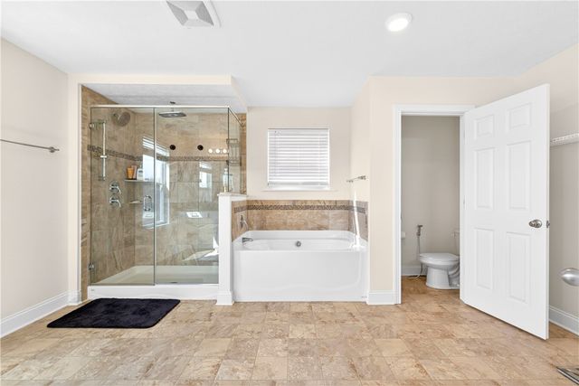 1055 Livorno Dr, Collier Twp, PA 15071