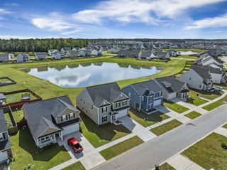 312 Firewheel Court, Summerville, SC 29486