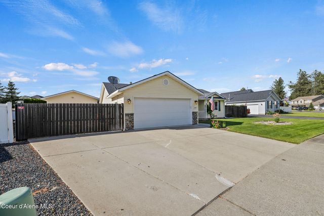 2459 W Warwick CT, Hayden, ID 83835