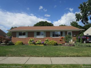 38386 Maes Street, Westland, MI 48186