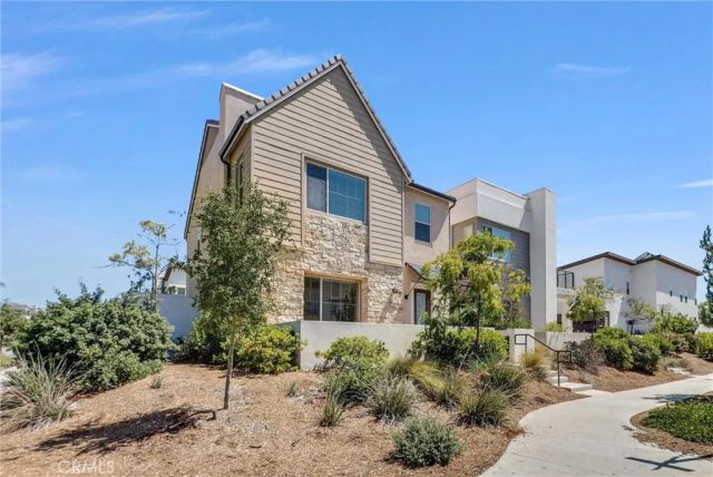 128 Character, Irvine, CA 92618