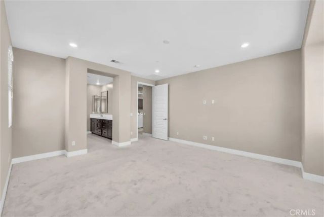 128 Character, Irvine, CA 92618