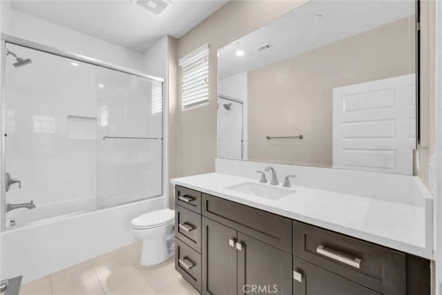 128 Character, Irvine, CA 92618
