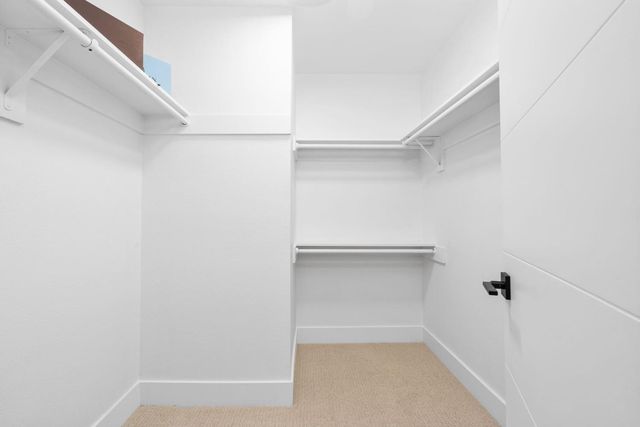 11208 N Fowler Avenue, Clovis, CA 93619