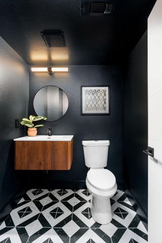 11208 N Fowler Avenue, Clovis, CA 93619