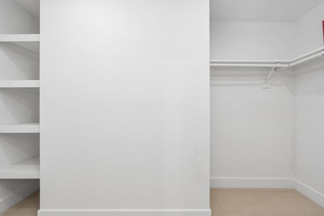 11208 N Fowler Avenue, Clovis, CA 93619