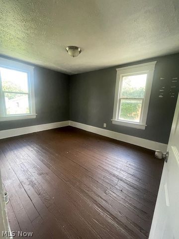 435 Windsor Street, Akron, OH 44306