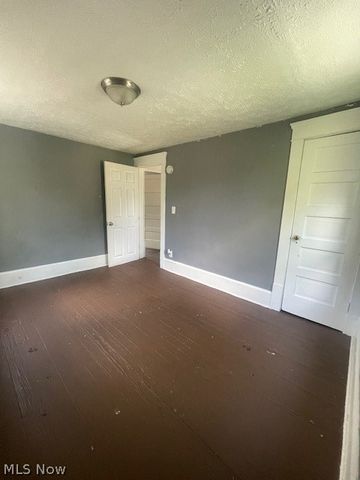 435 Windsor Street, Akron, OH 44306