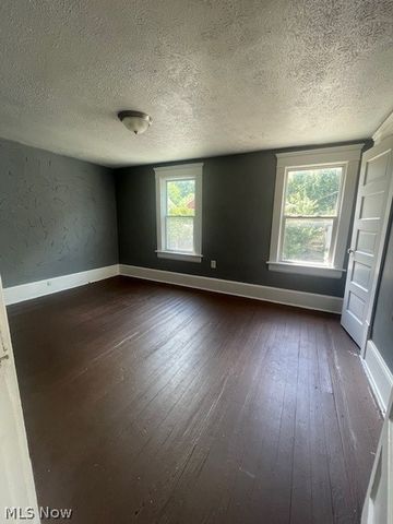 435 Windsor Street, Akron, OH 44306