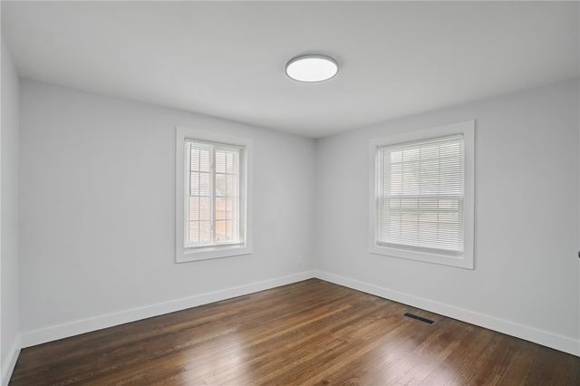 95 Harmony Court, Warwick, RI 02889