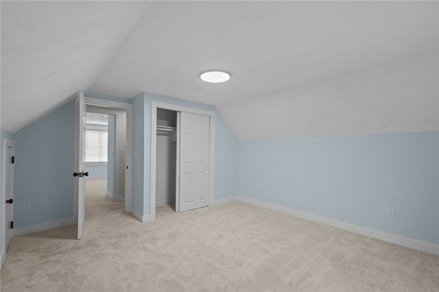 95 Harmony Court, Warwick, RI 02889