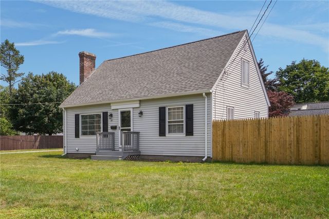 95 Harmony Court, Warwick, RI 02889
