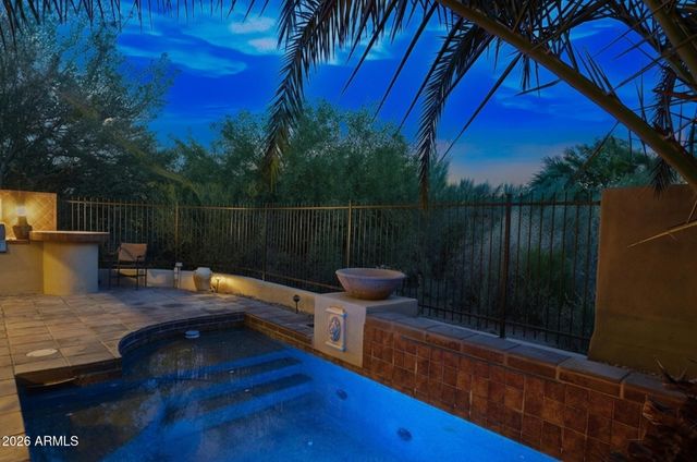 8917 E MOUNTAIN SPRING Road, Scottsdale, AZ 85255