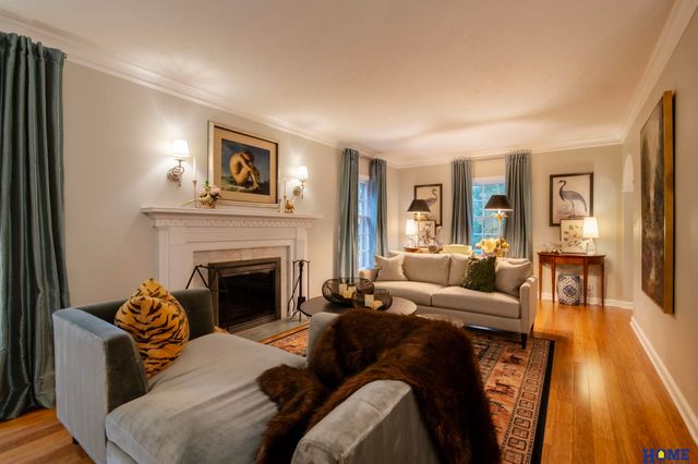 2904 Georgian Court, Lincoln, NE 68502