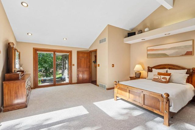 780 Michael DRIVE, Brookfield, WI 53045