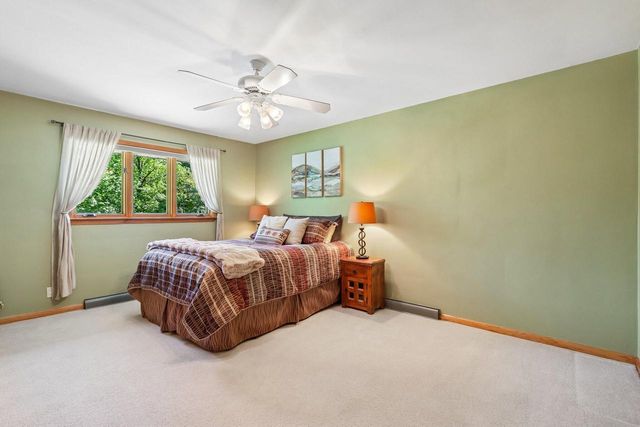780 Michael DRIVE, Brookfield, WI 53045