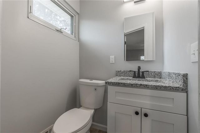 9109 E 89th Street, Kansas City, MO 64138