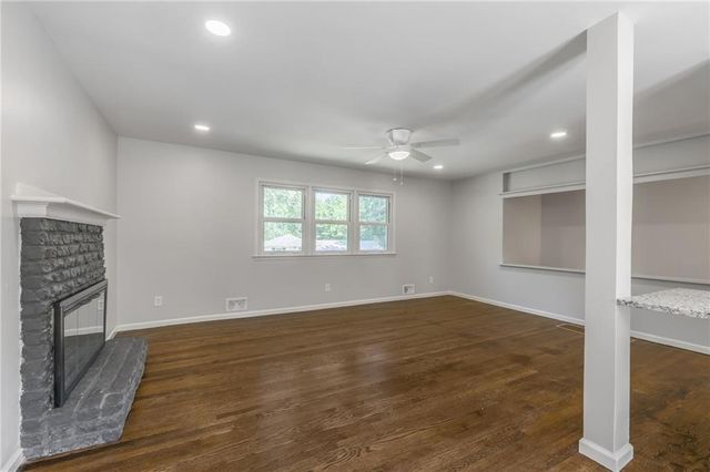 9109 E 89th Street, Kansas City, MO 64138