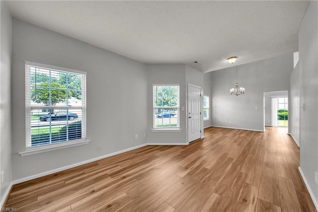 408 Holmes Blvd BLVD, Yorktown, VA 23692