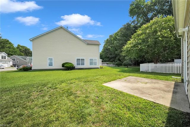 408 Holmes Blvd BLVD, Yorktown, VA 23692