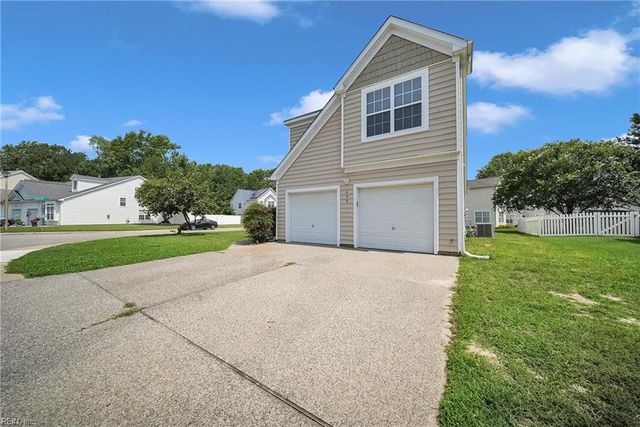 408 Holmes Blvd BLVD, Yorktown, VA 23692
