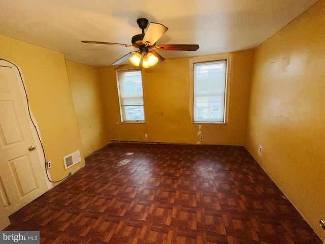 2019 MANTON ST, Philadelphia, PA 19146