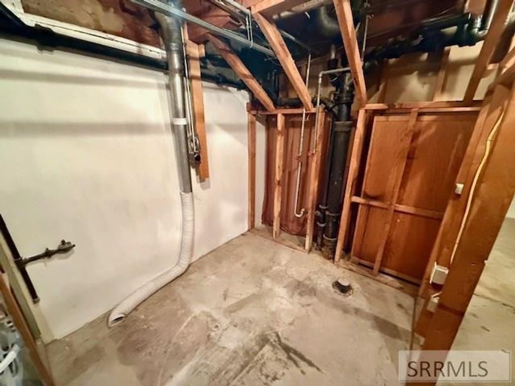 Image 38 of property listing at 1573 Beverly Road, Idaho Falls, ID 83402