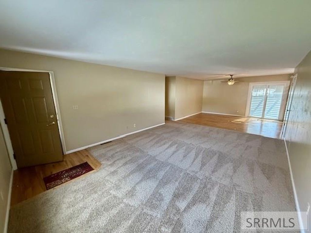 Image 5 of property listing at 1573 Beverly Road, Idaho Falls, ID 83402