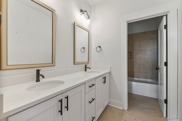 8307 Young Crossing ., Montgomery, AL 36116