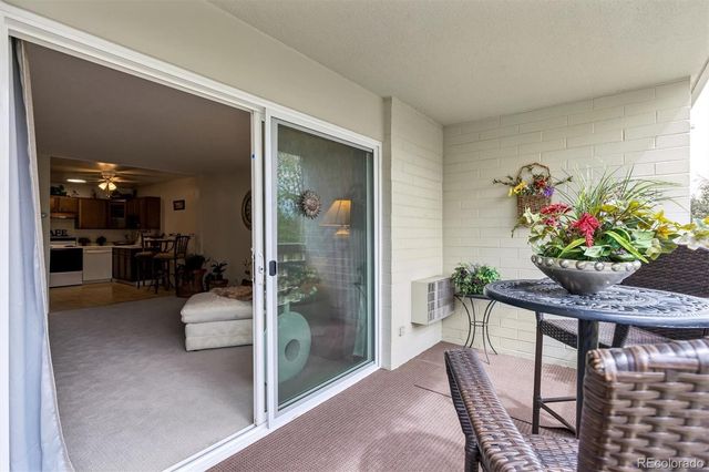 675 S Alton Way 12B, Denver, CO 80247