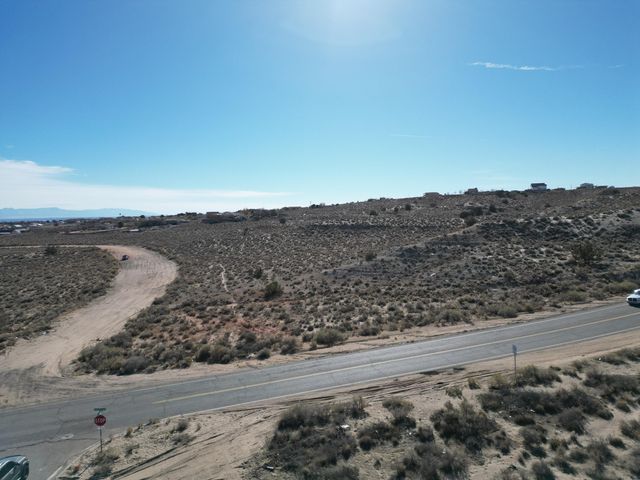 909 Acano Circle NE, Rio Rancho, NM 87124