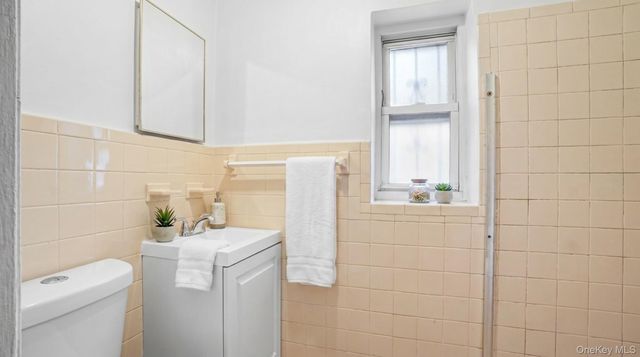 2436 Seymour Avenue, Bronx, NY 10469