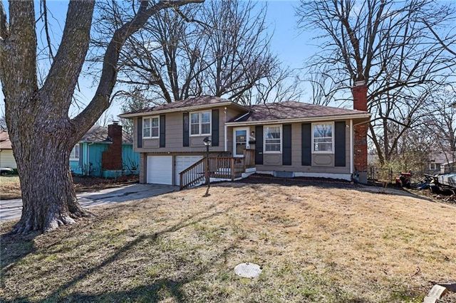 7921 E 118th Terrace, Kansas City, MO 64134