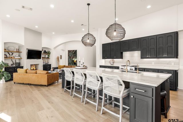 4372 Cascades Blvd, Tyler, TX 75709