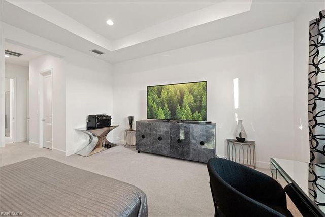 12044 Oleander AVE, Naples, FL 34120