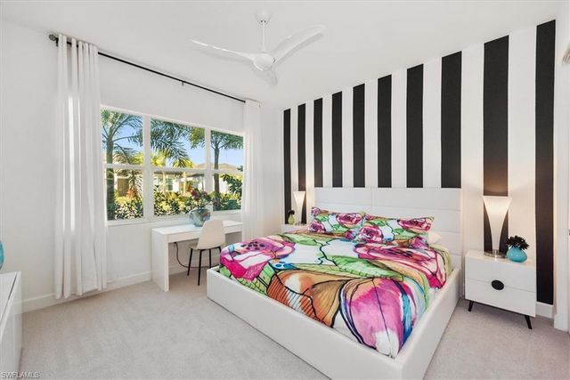 12044 Oleander AVE, Naples, FL 34120