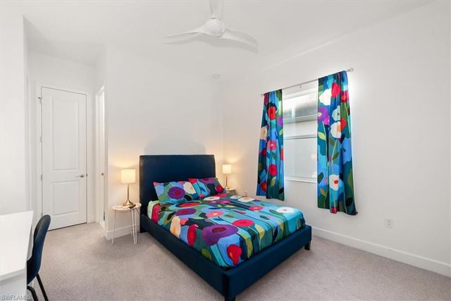 12044 Oleander AVE, Naples, FL 34120