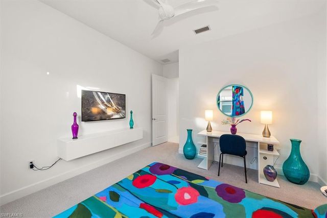 12044 Oleander AVE, Naples, FL 34120