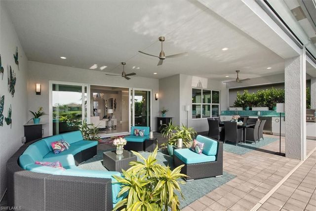 12044 Oleander AVE, Naples, FL 34120