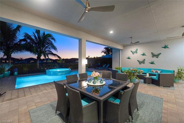 12044 Oleander AVE, Naples, FL 34120