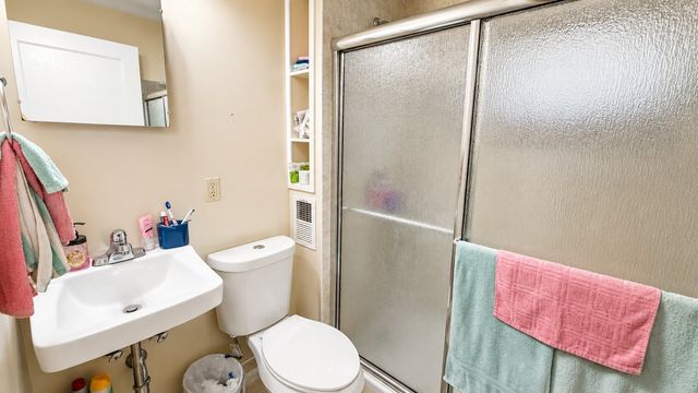 1325 LYNN Street, Erie, PA 16503