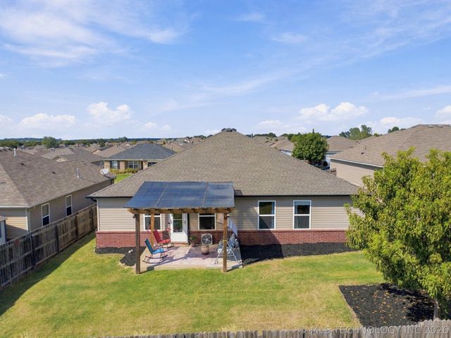 6022 E 148th Street S, Bixby, OK 74008