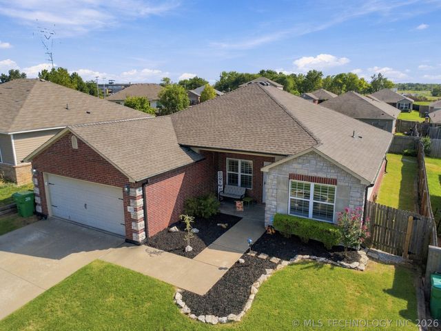 6022 E 148th Street S, Bixby, OK 74008