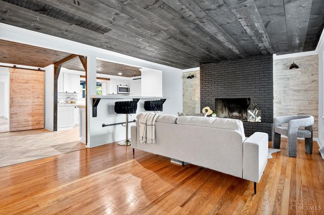 300 Acoma Drive, Mason, OH 45040