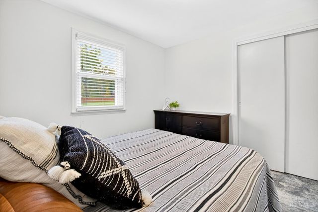 300 Acoma Drive, Mason, OH 45040