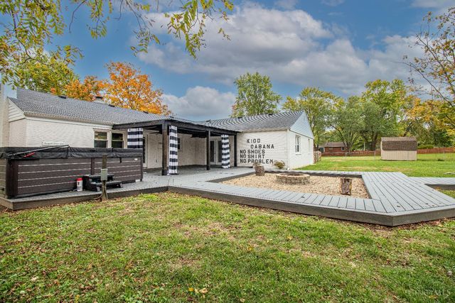 300 Acoma Drive, Mason, OH 45040