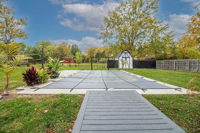 300 Acoma Drive, Mason, OH 45040