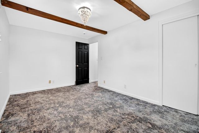 300 Acoma Drive, Mason, OH 45040